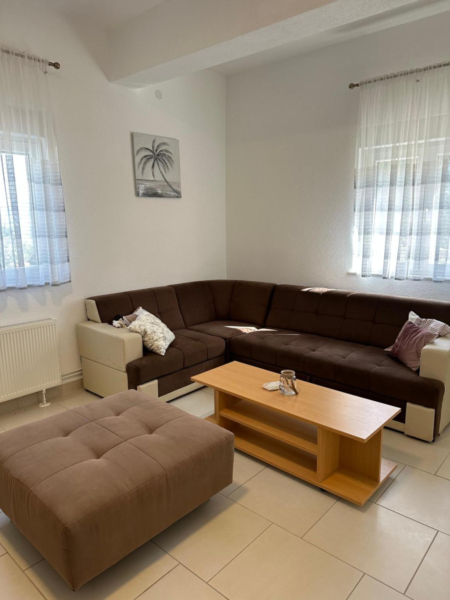Apartments Panorama With Seasonal Pool Slatine Exterior foto